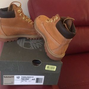 Kid timberland boots
